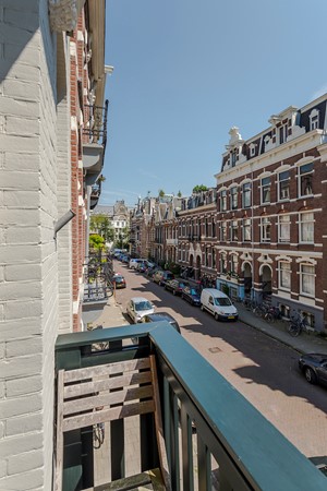 Medium property photo - Van Eeghenstraat 26-1, 1071 GG Amsterdam
